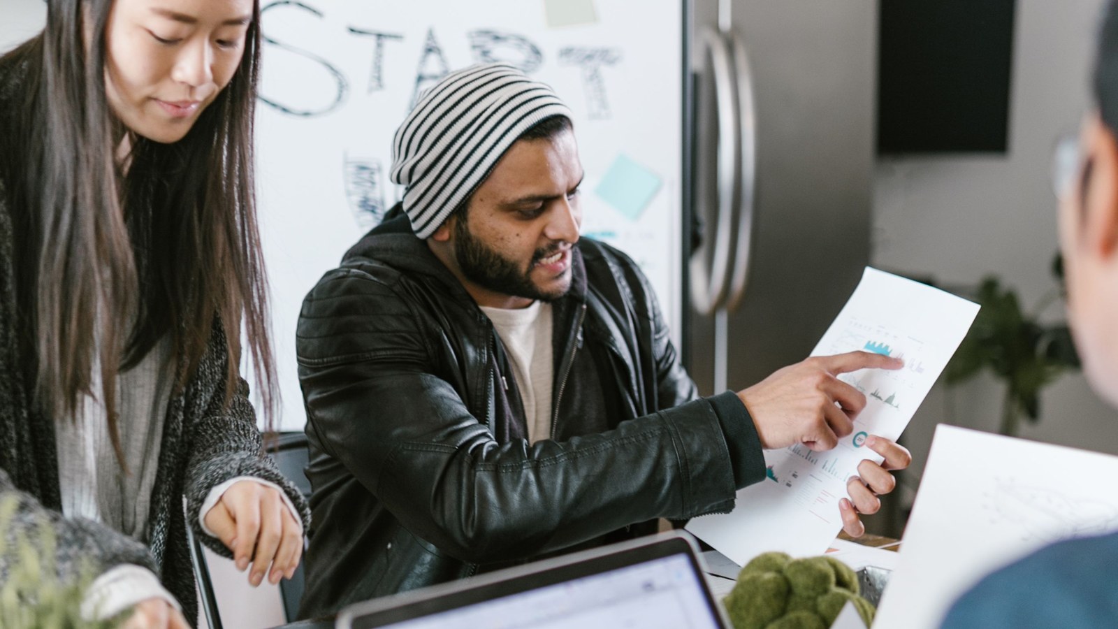 Decision point for Pre-Seed and Seed Investor Data Room Checklist