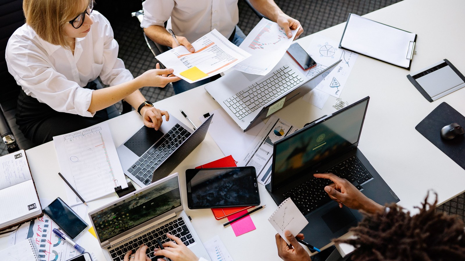 Virtual Data Room vs SharePoint for Confidential Deals